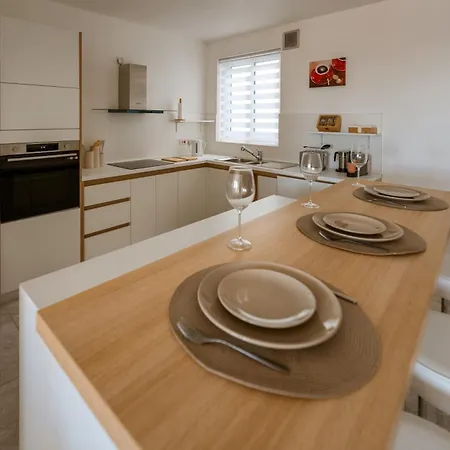 Malta Serenity アパート マルサスカーラ