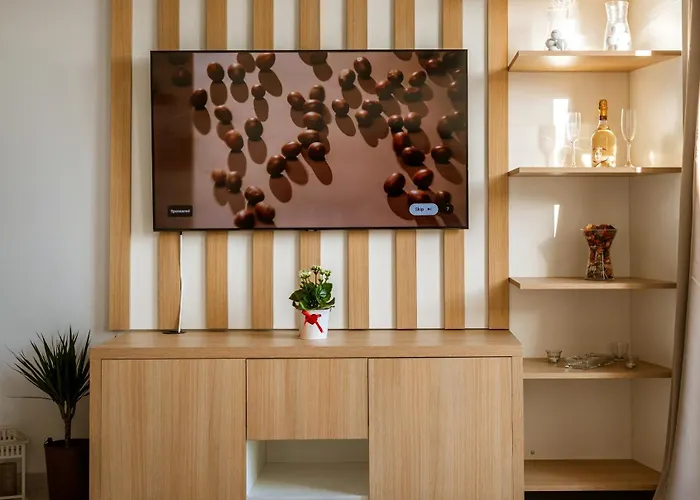 Amazing Terraced Apartment With Free Parking * Marsaskala