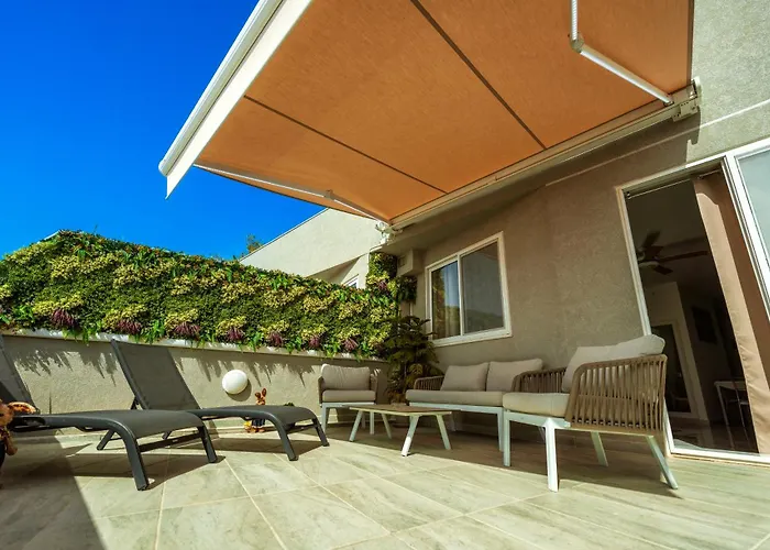 Appartement Amazing Terraced Apartment With Free Parking *